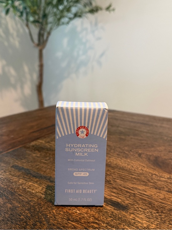 First Aid Beauty Other - First Aid Beauty Hydrating Sunscreen Milk SPF 45